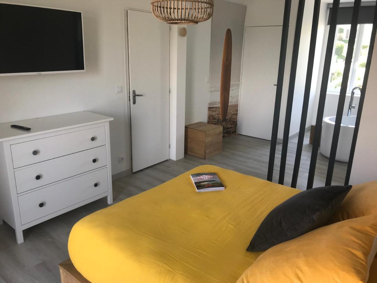 Etoile Du Kap Bed & Breakfast Barneville-Carteret Bagian luar foto