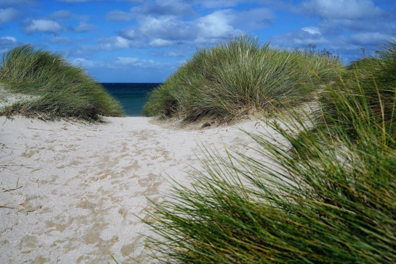 Etoile Du Kap Bed & Breakfast Barneville-Carteret Bagian luar foto